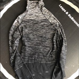 Nike Pro Hyperwarm Sweater - fitted